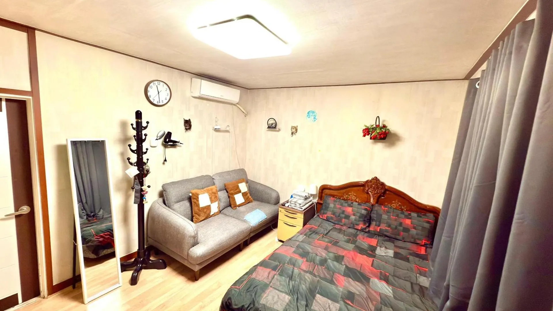 Holiday home Family Home Seoul